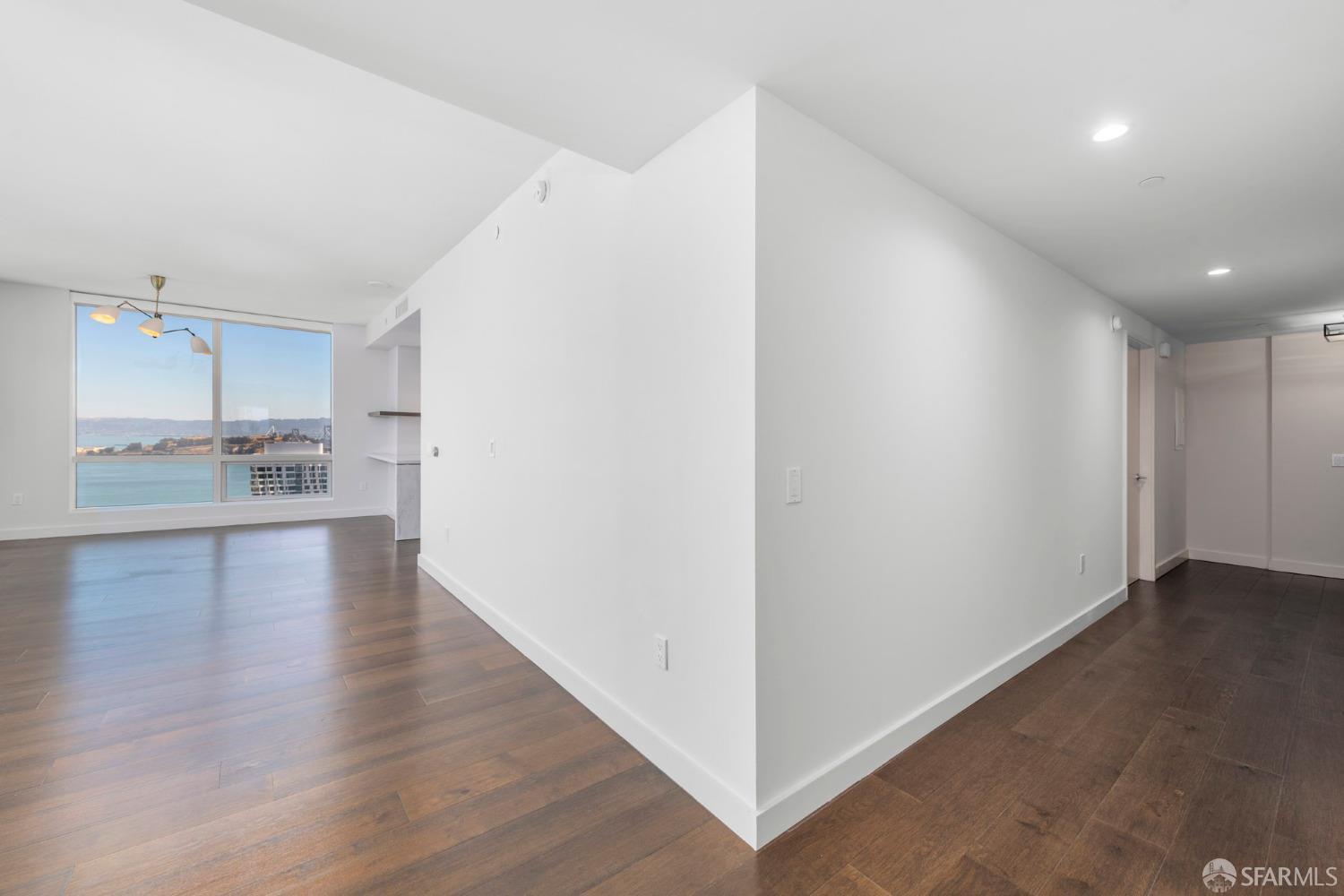 488 Folsom Street # 4402