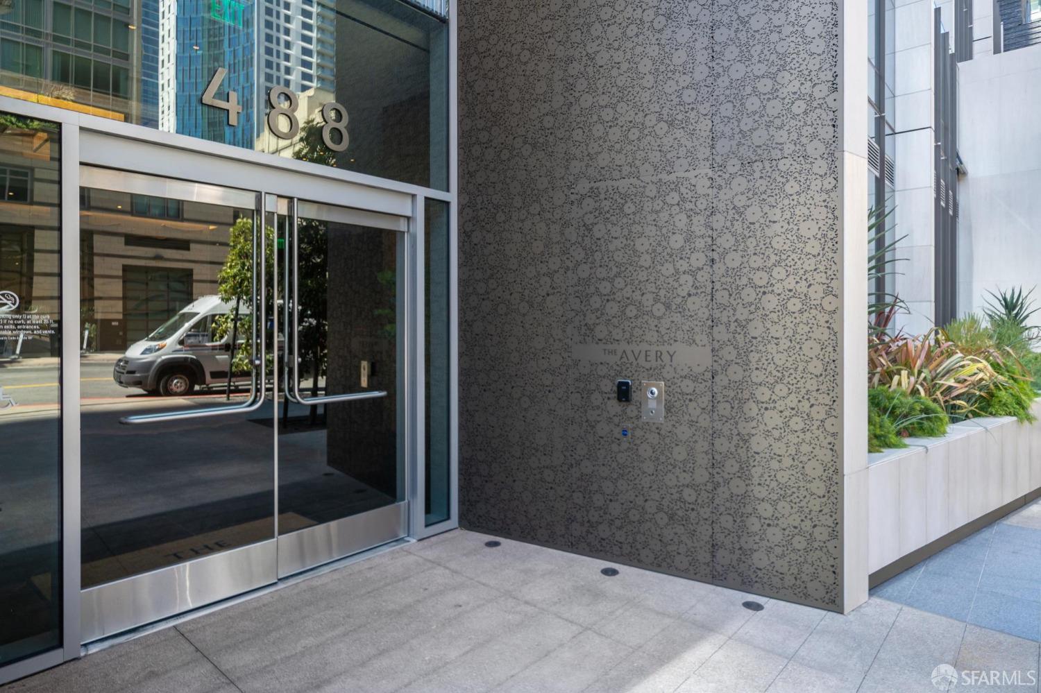 488 Folsom Street # 4402