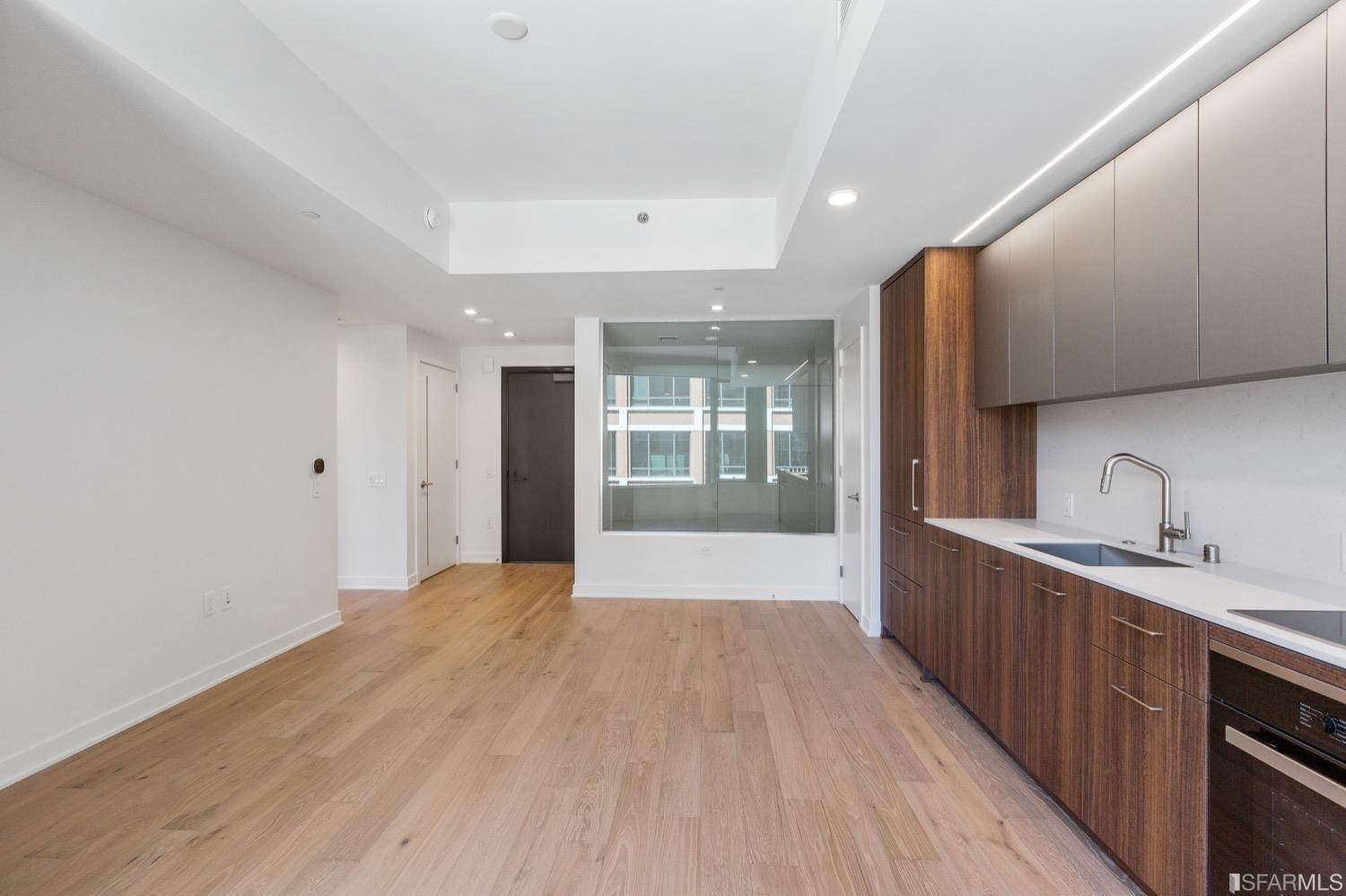 280 Spear Street # 5F
