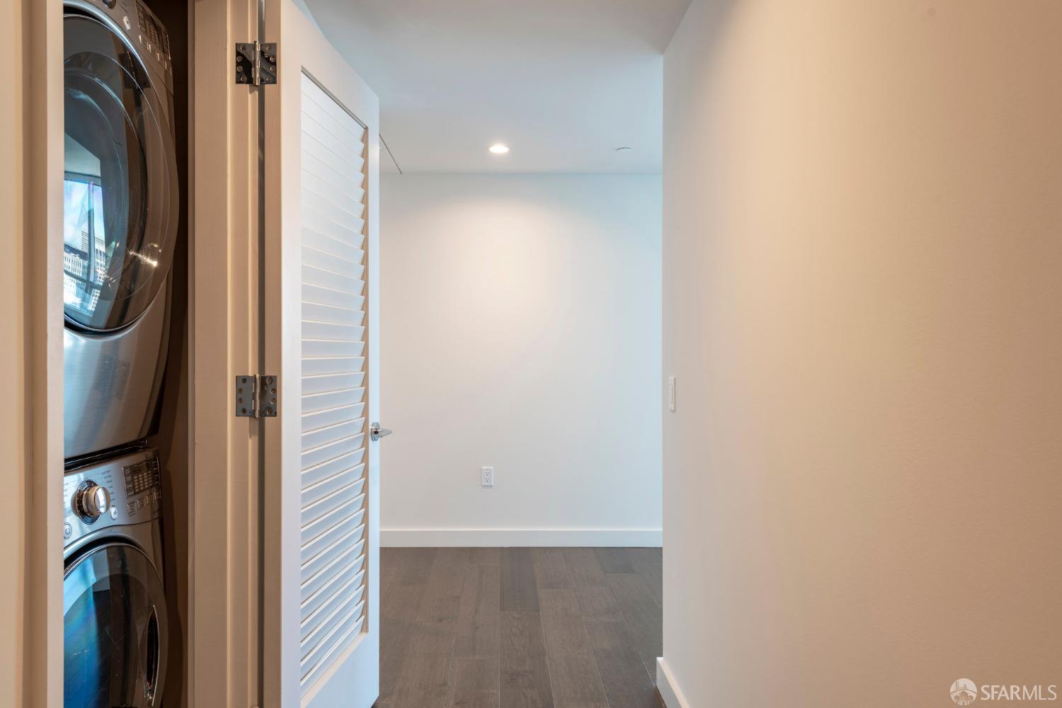 488 Folsom Street # 4202
