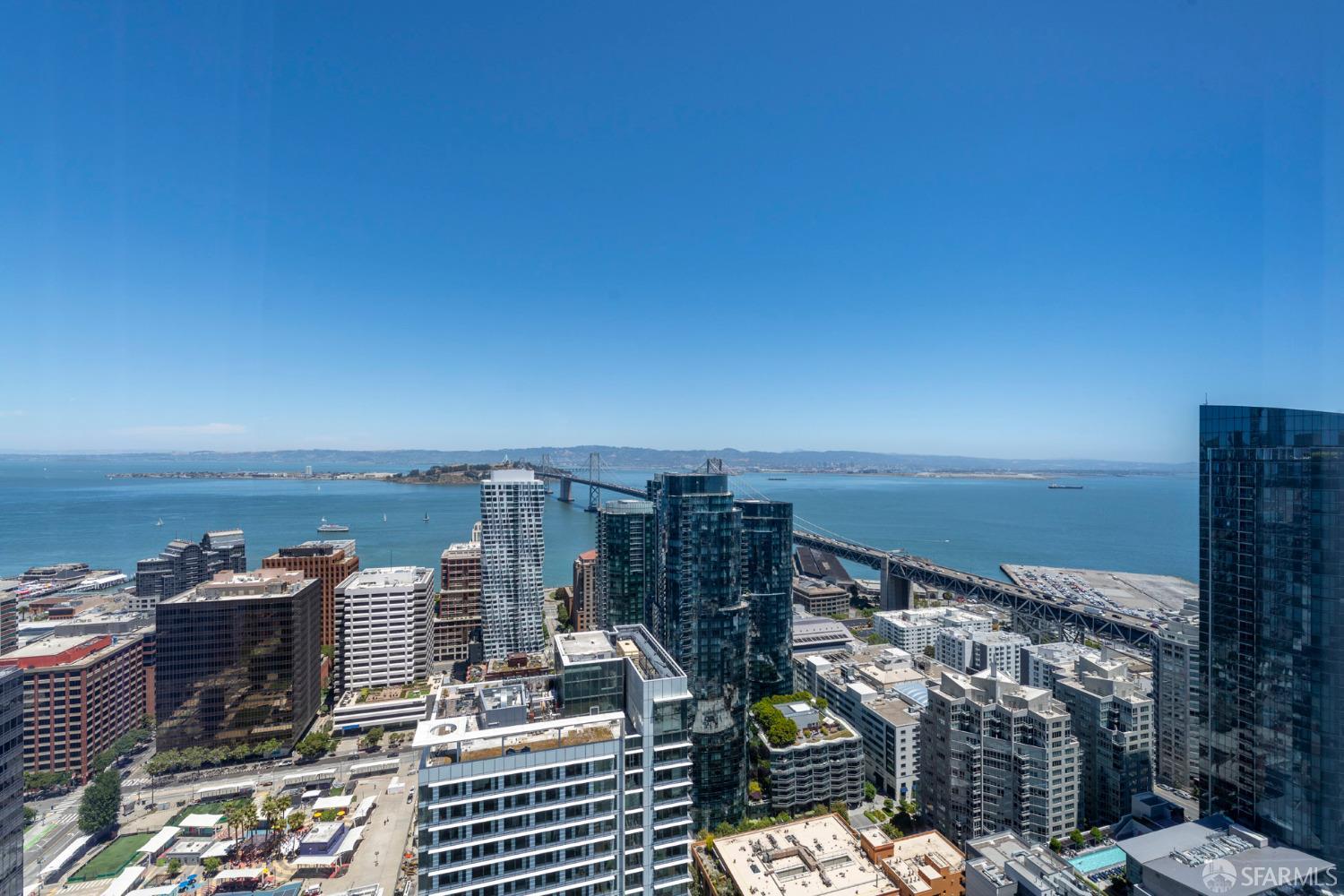 488 Folsom Street # 4202