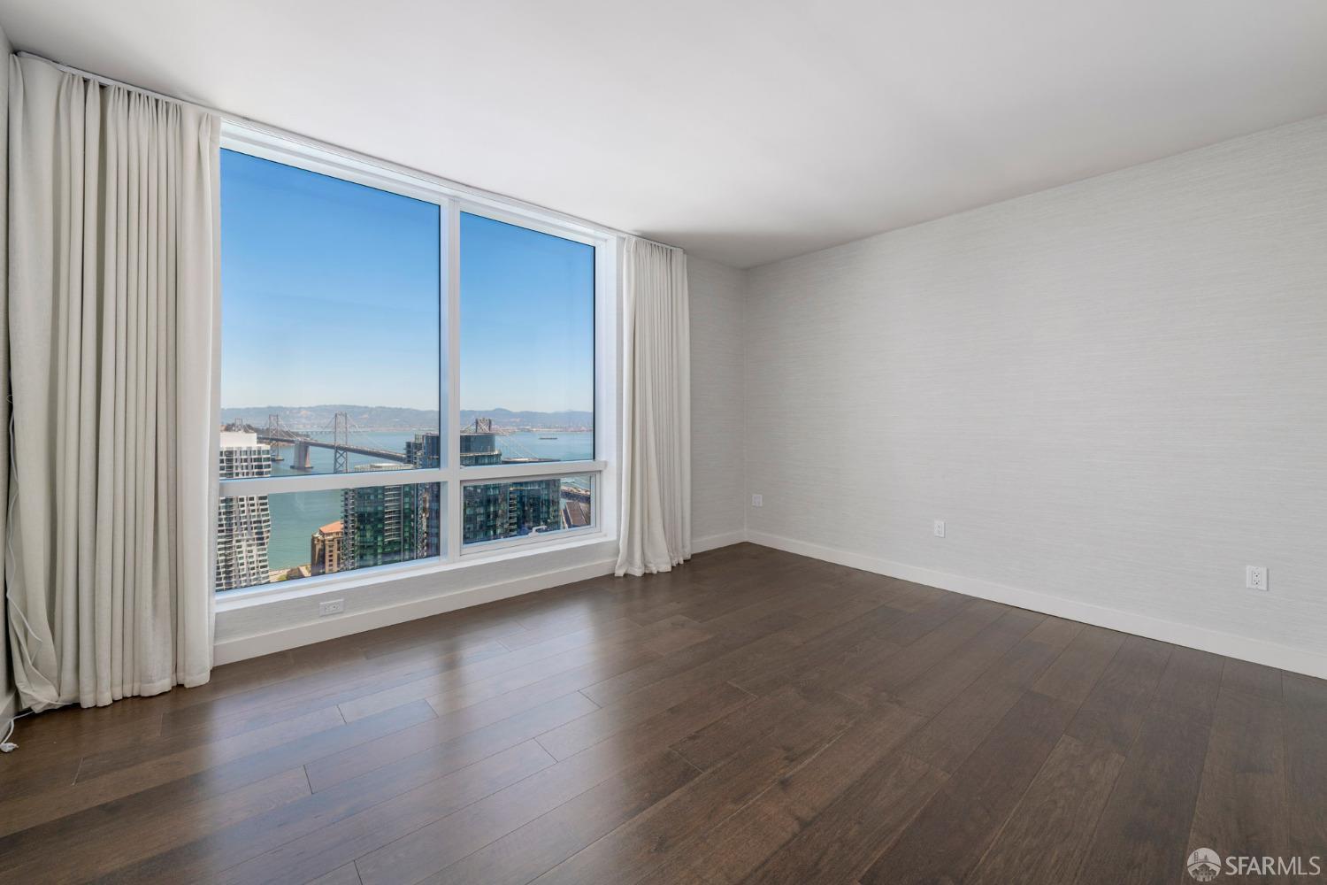 488 Folsom Street # 4202