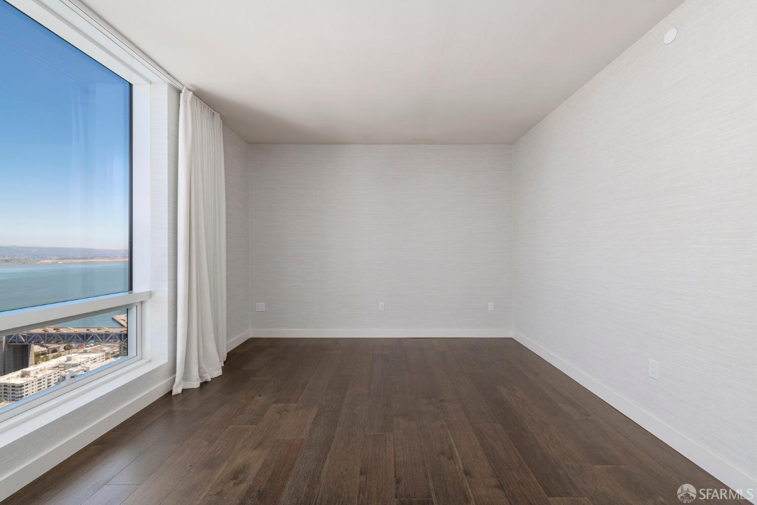488 Folsom Street # 4202