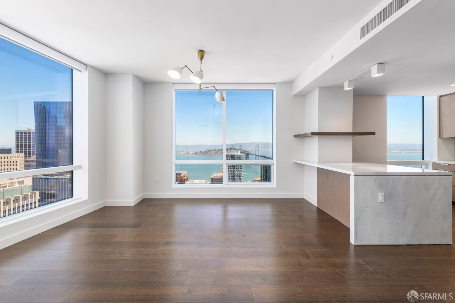 488 Folsom Street # 4202