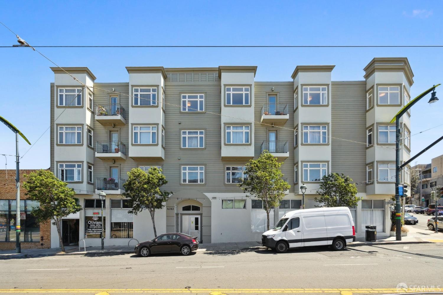 4343 3rd Street # 403