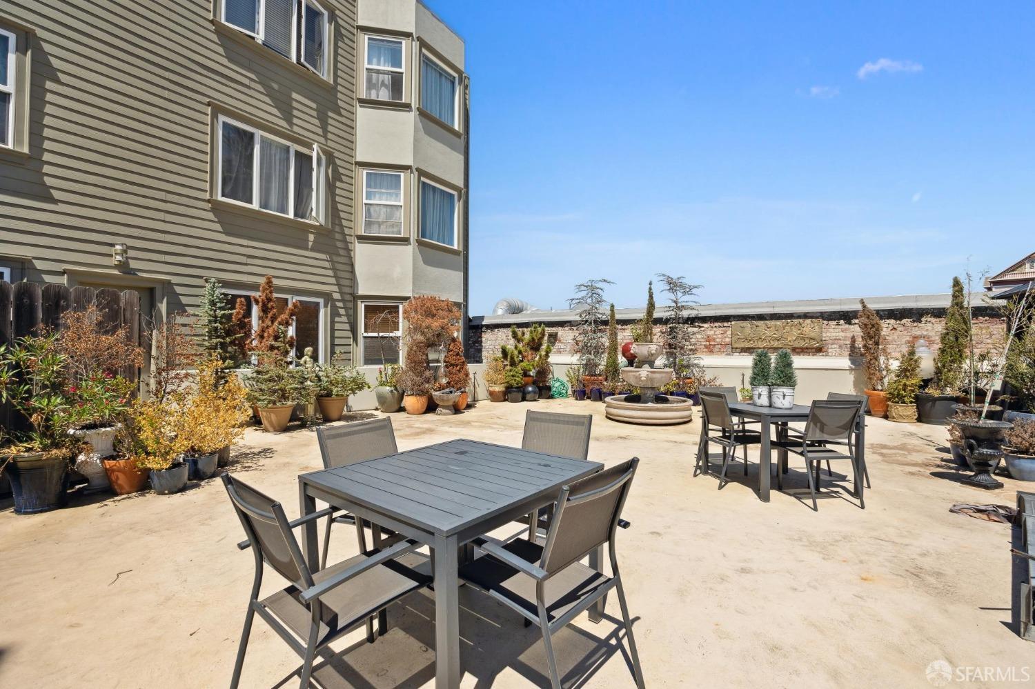 4343 3rd Street # 403