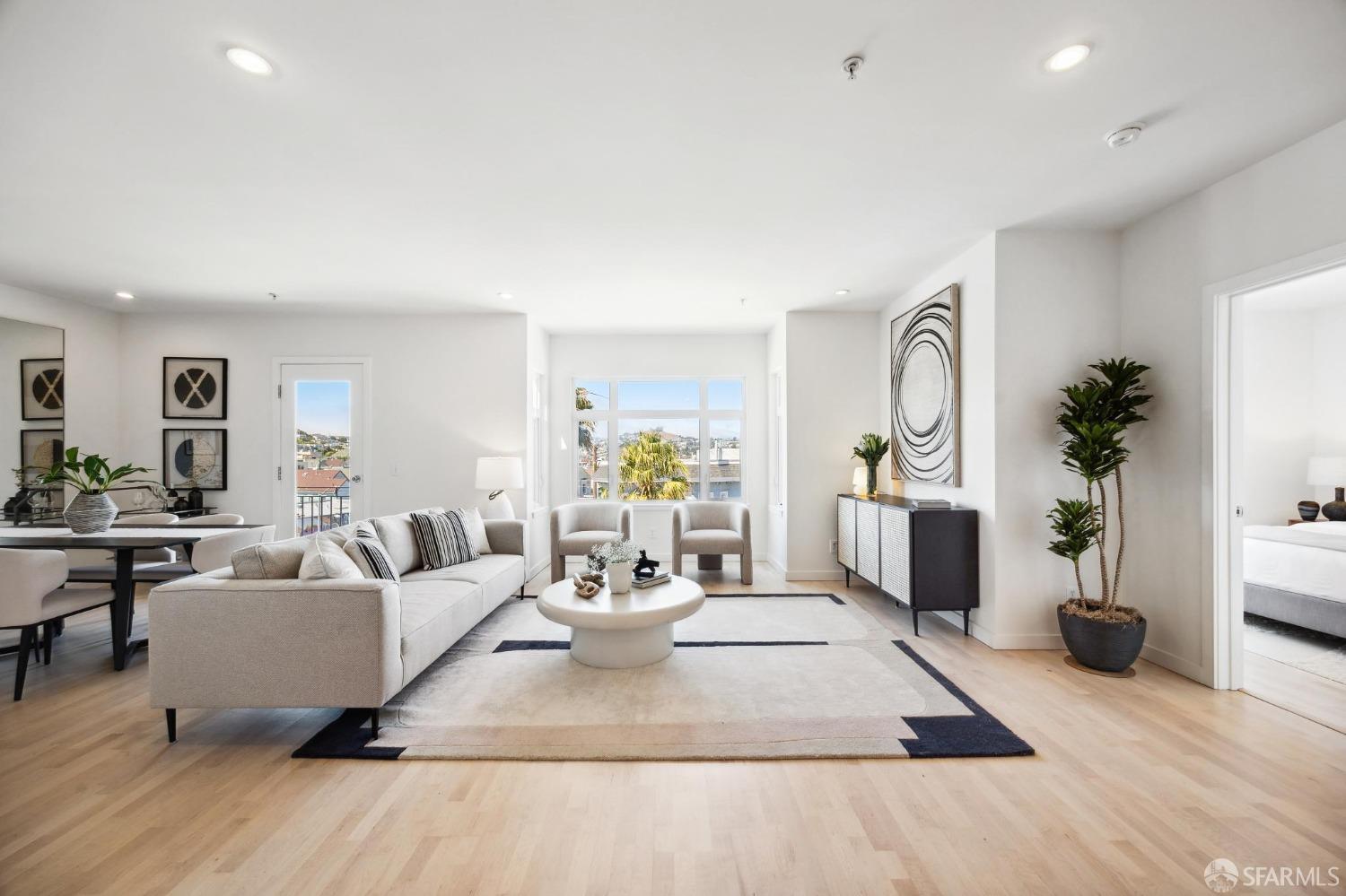 4343 3rd Street # 403