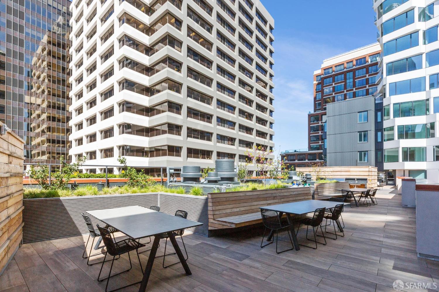 280 Spear Street # 25E