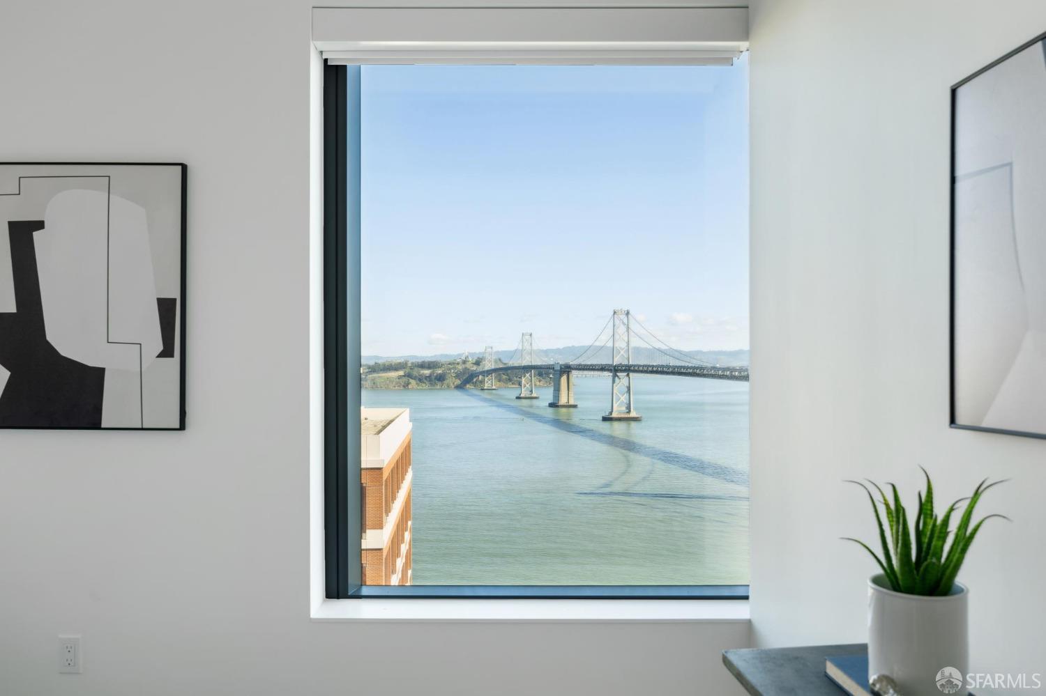 280 Spear Street # 25E
