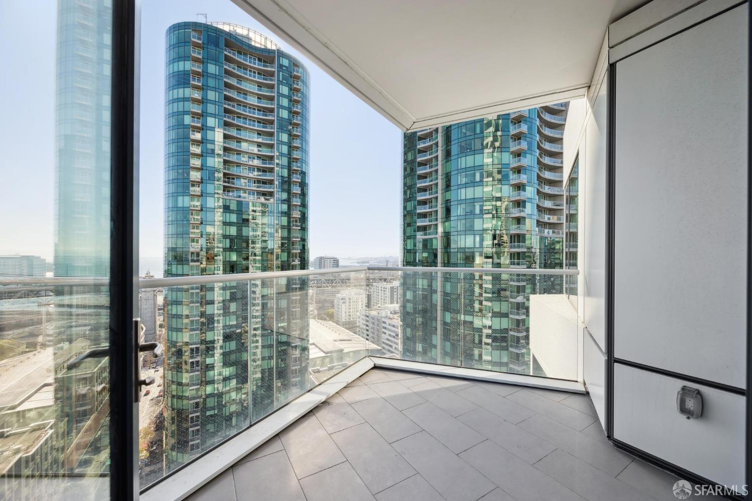 280 Spear Street # 25E