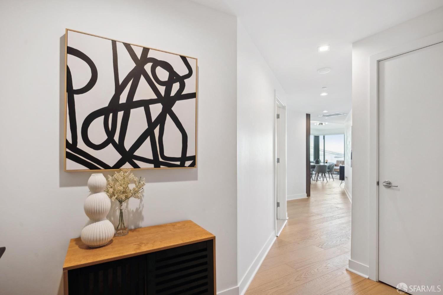 280 Spear Street # 25E