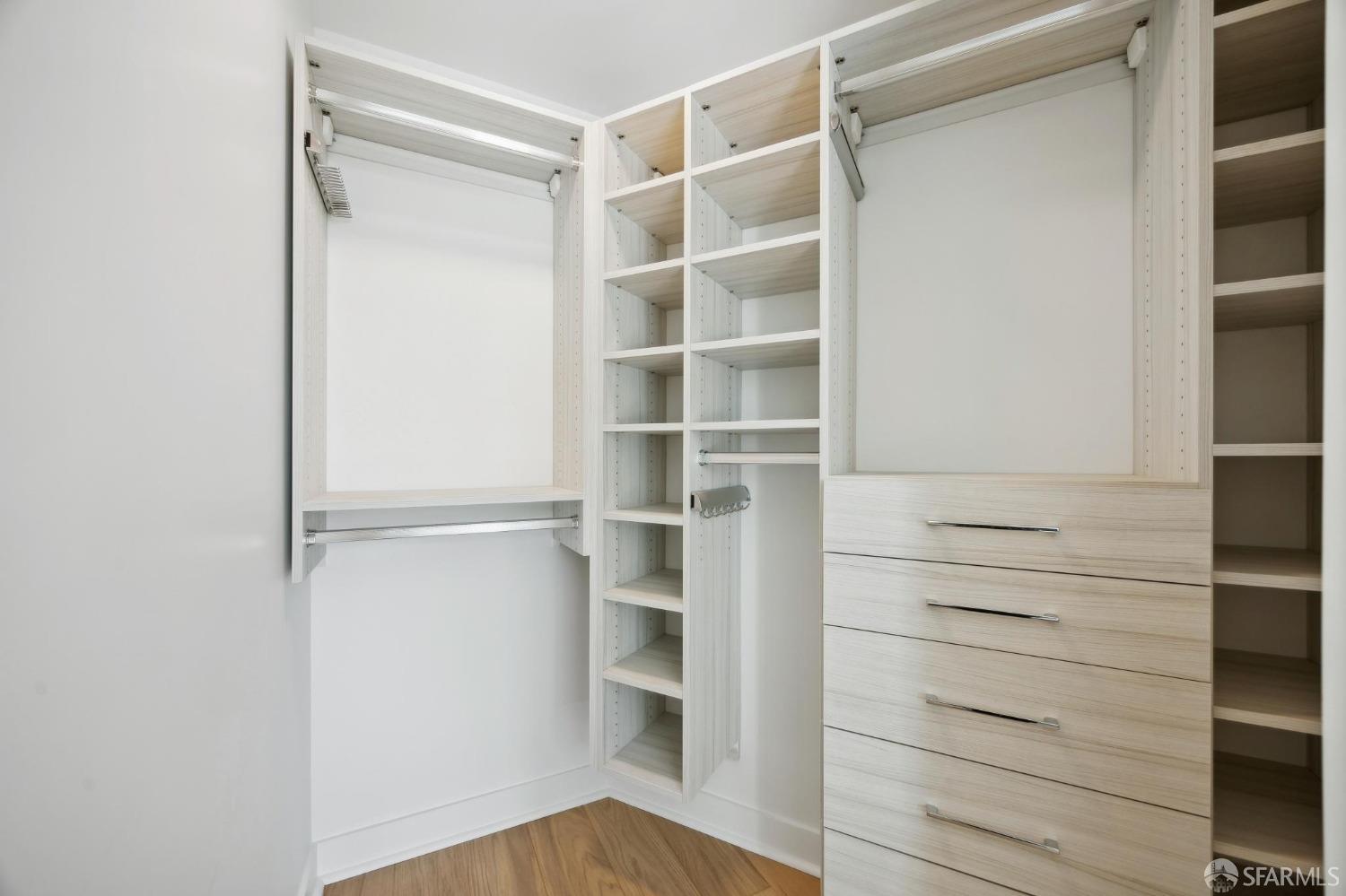 280 Spear Street # 25E
