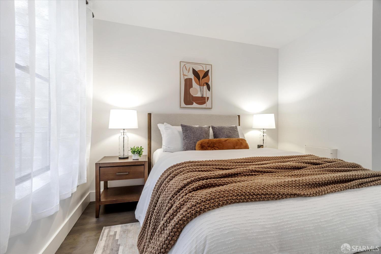 413 Valencia Street # 404