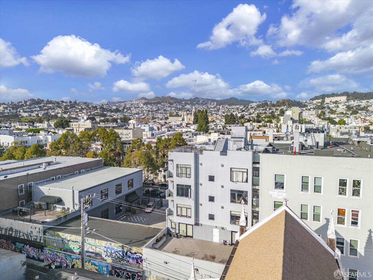 413 Valencia Street # 404