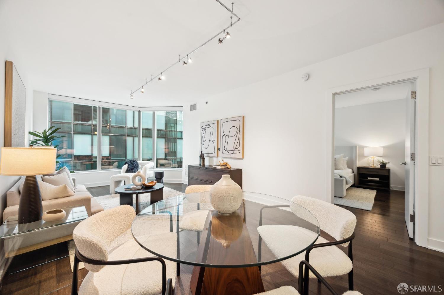 318 Main Street # 7I