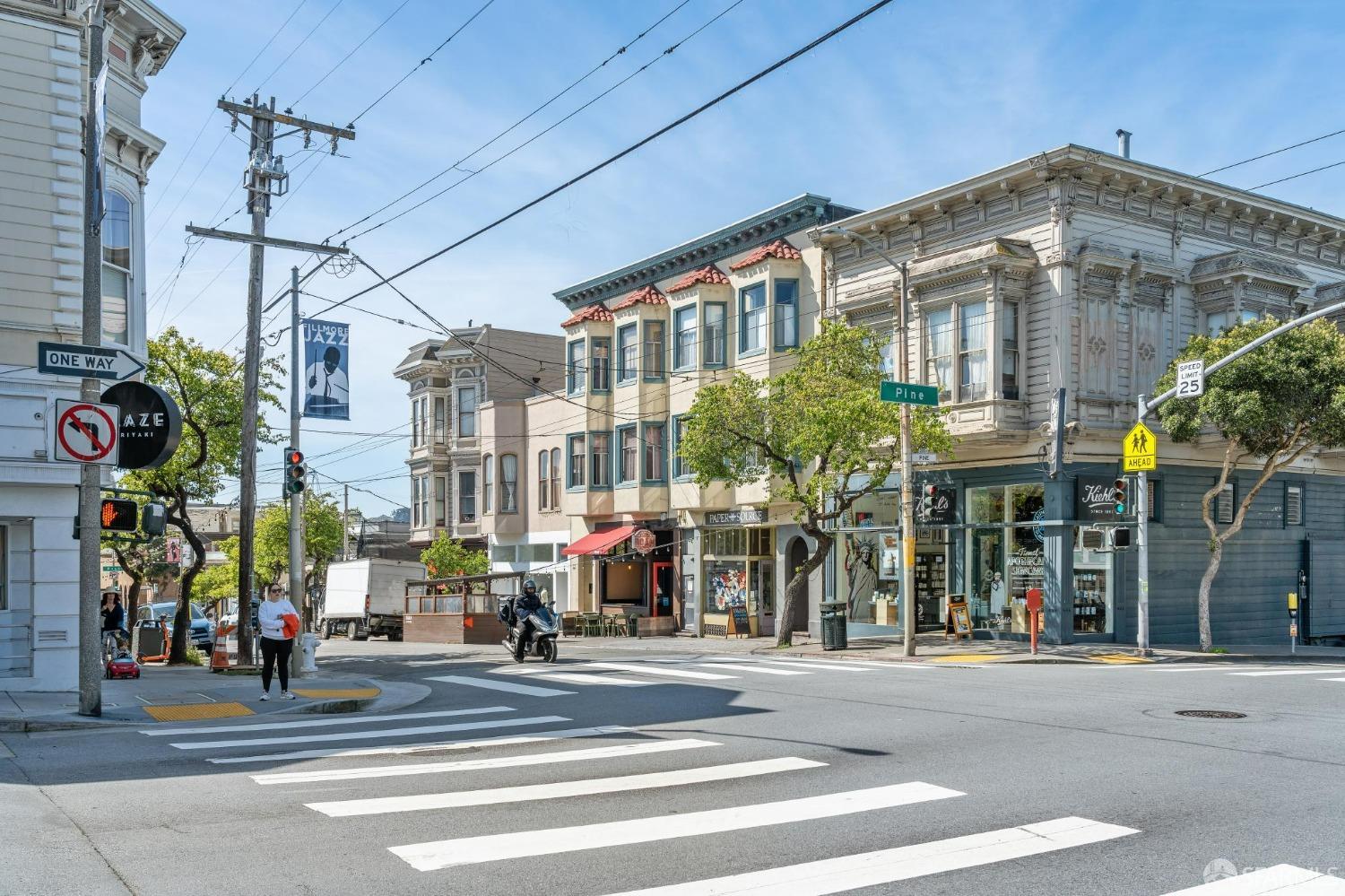 2237-2239 Pine Street