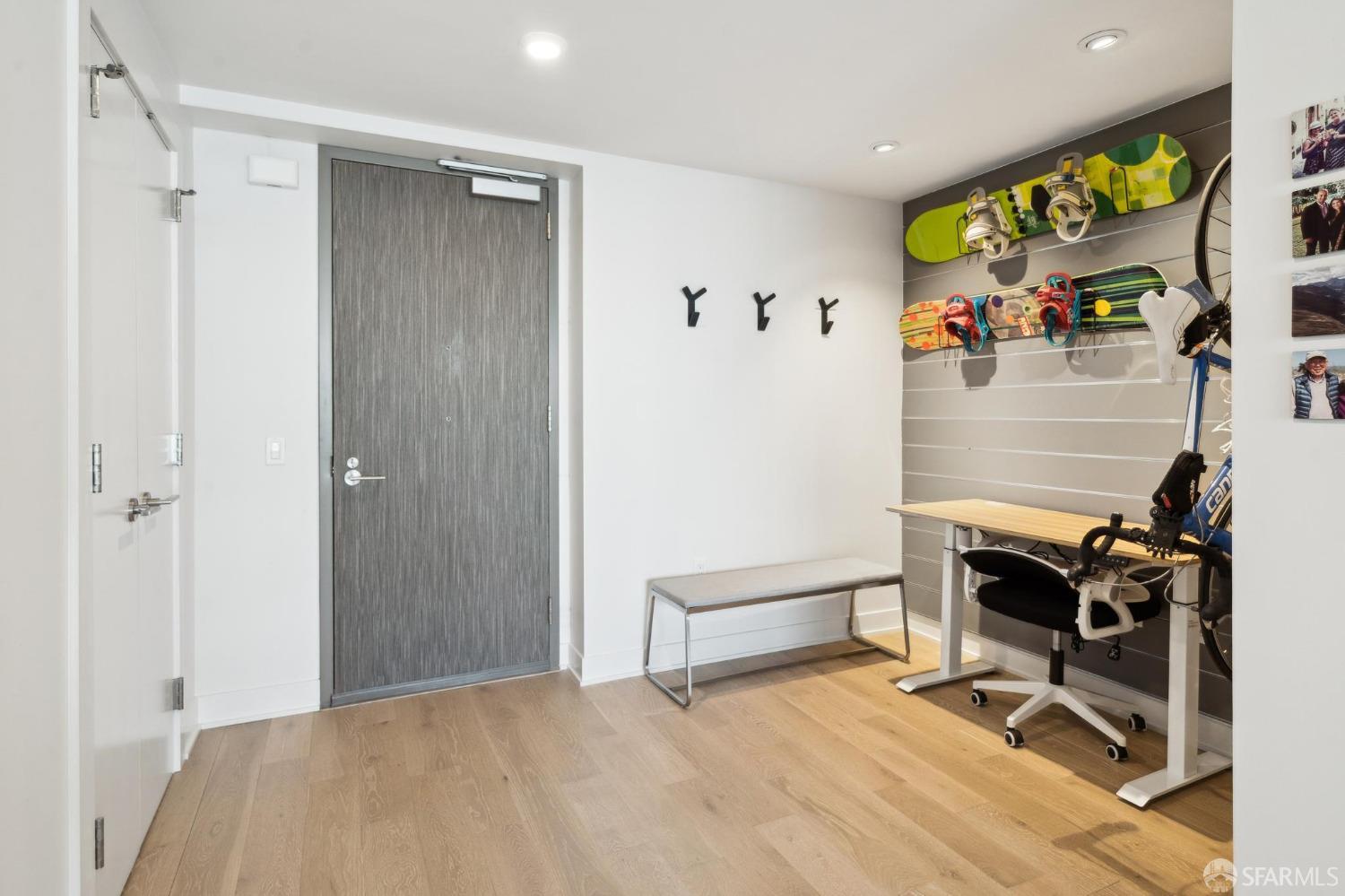 201 Folsom Street # 33D