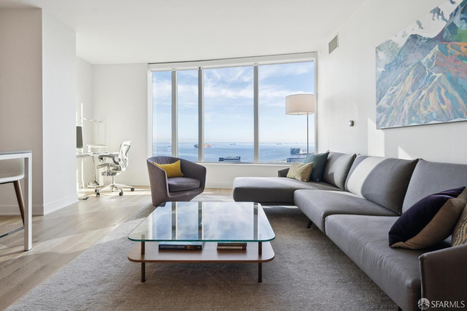 201 Folsom Street # 33D