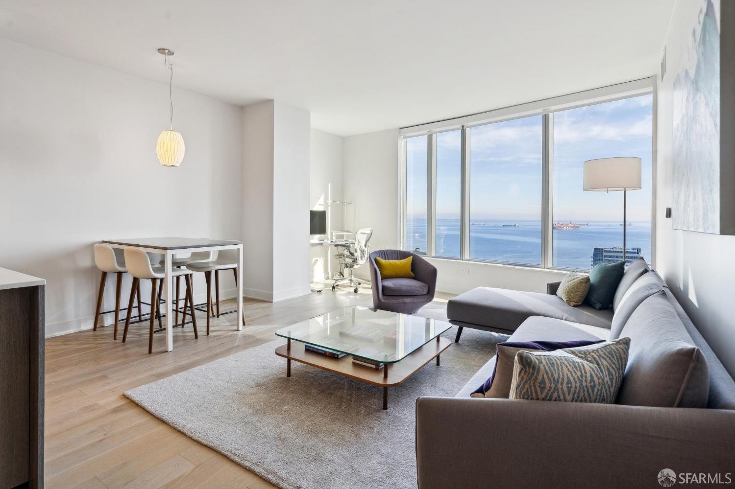 201 Folsom Street # 33D