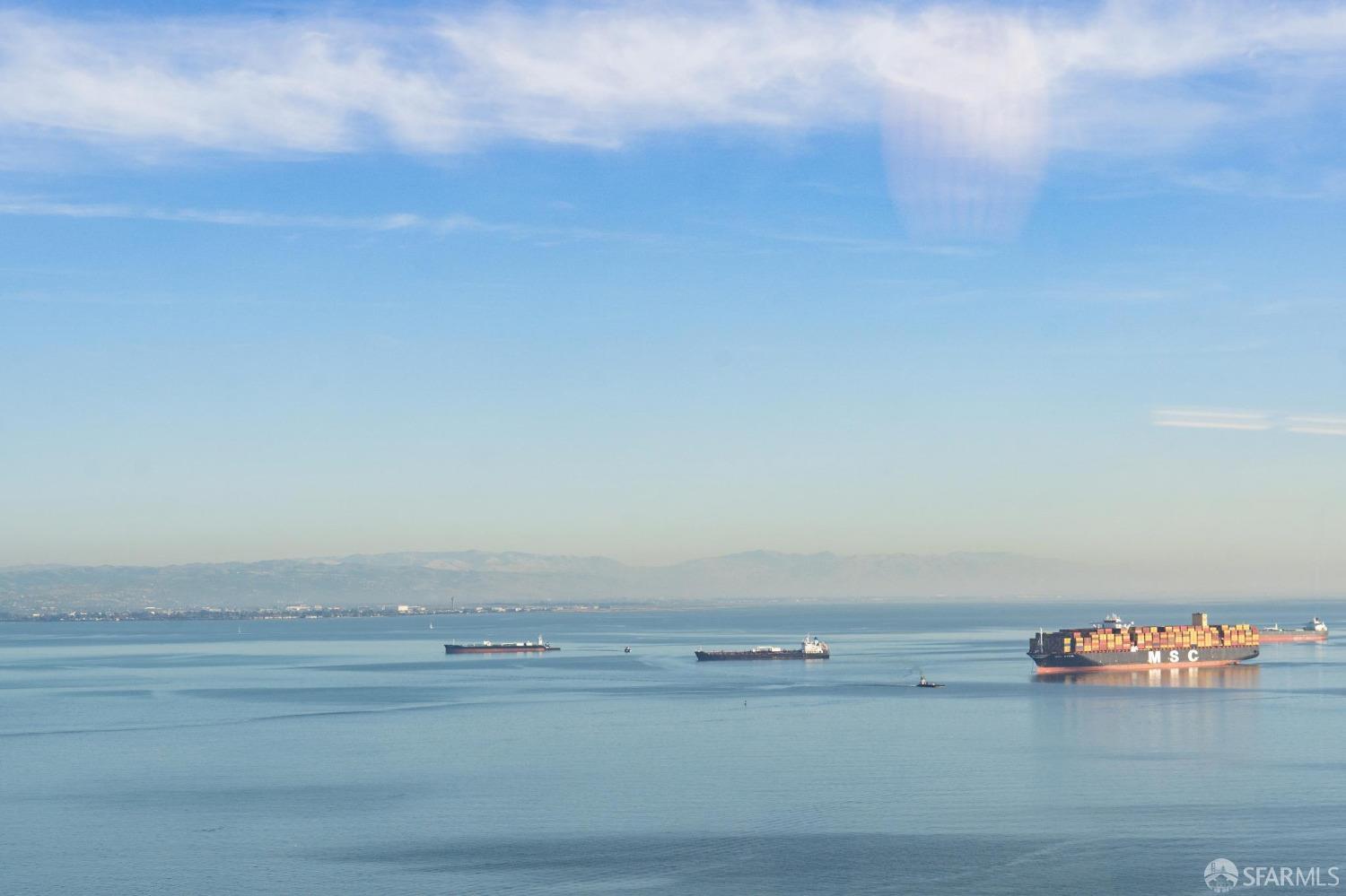 201 Folsom Street # 33D