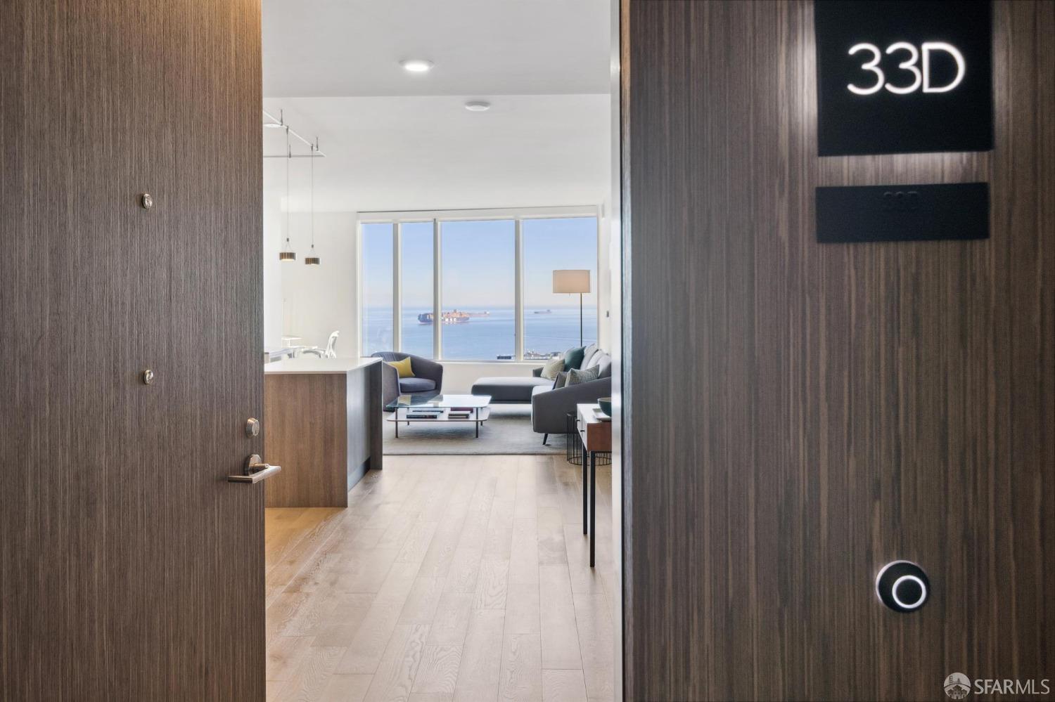 201 Folsom Street # 33D