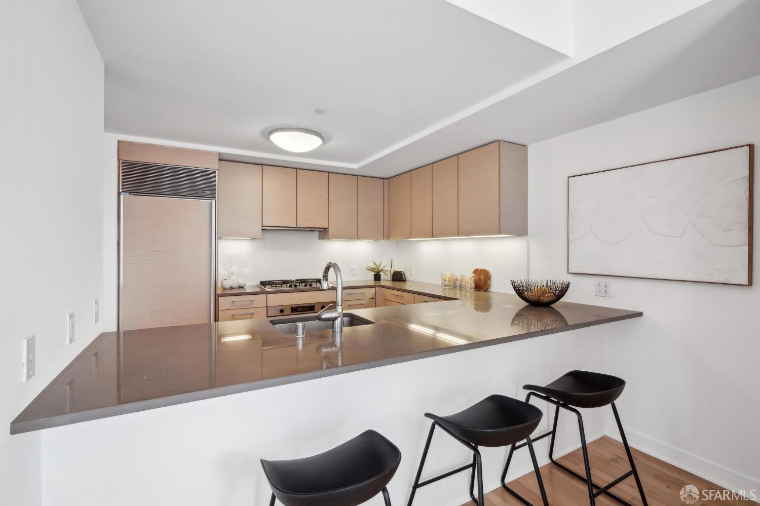 301 Mission Street # 17H