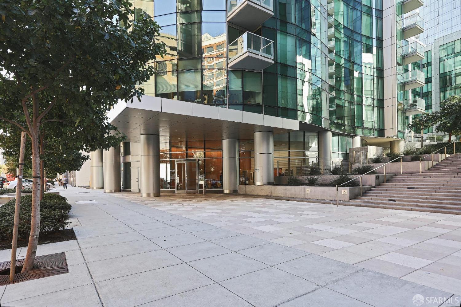 338 Spear Street # 26A