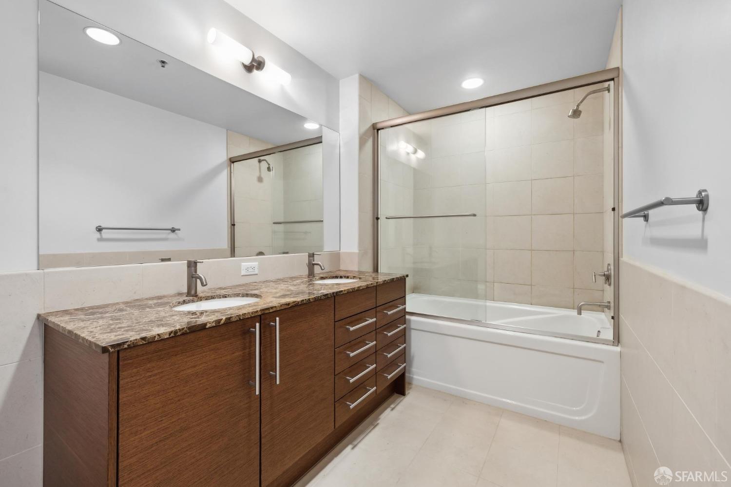 338 Spear Street # 26A