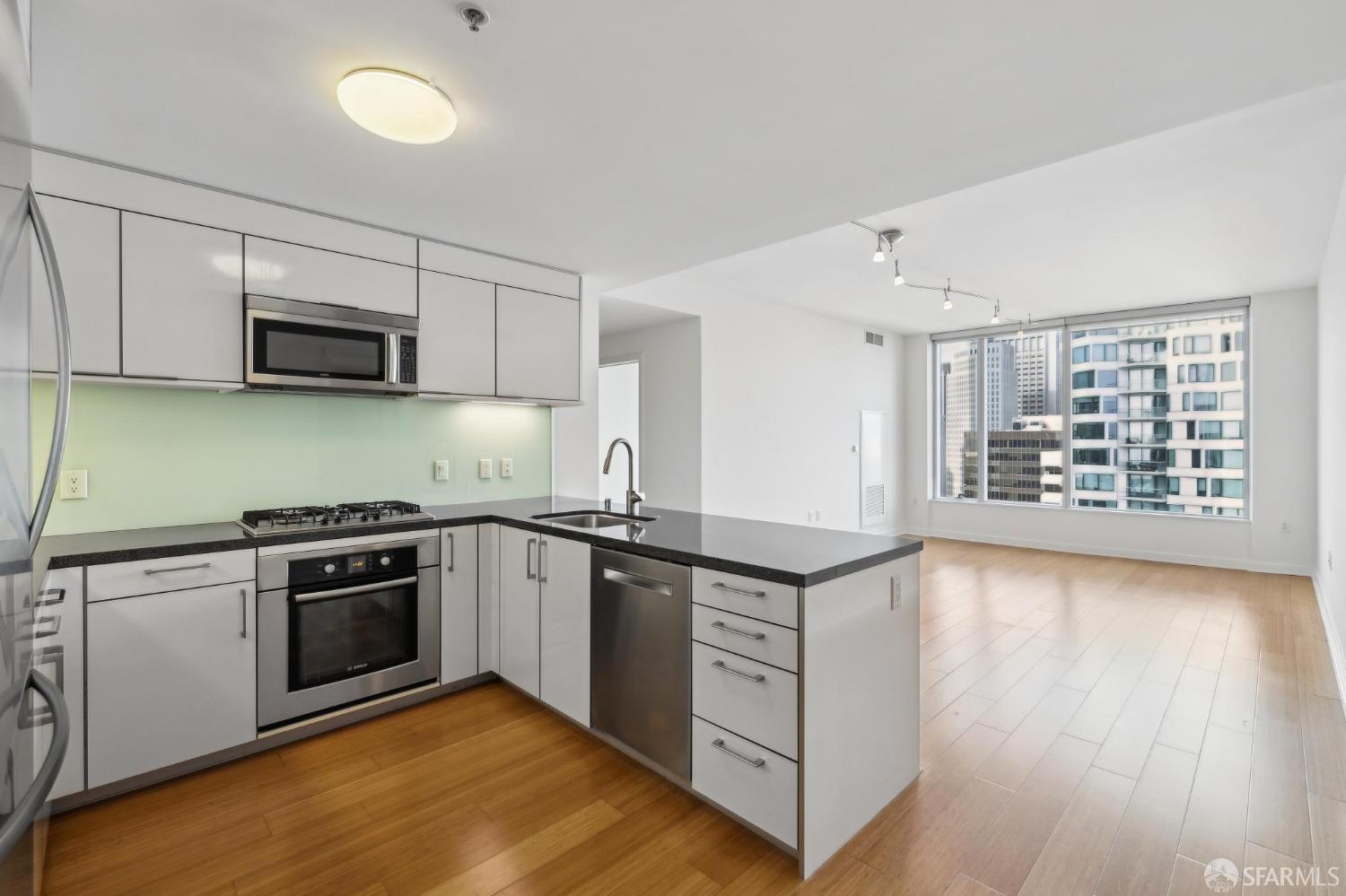 338 Spear Street # 26A