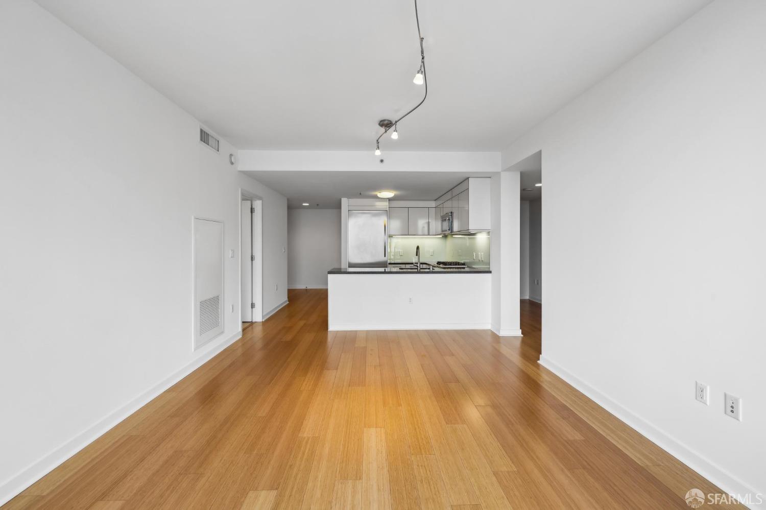 338 Spear Street # 26A