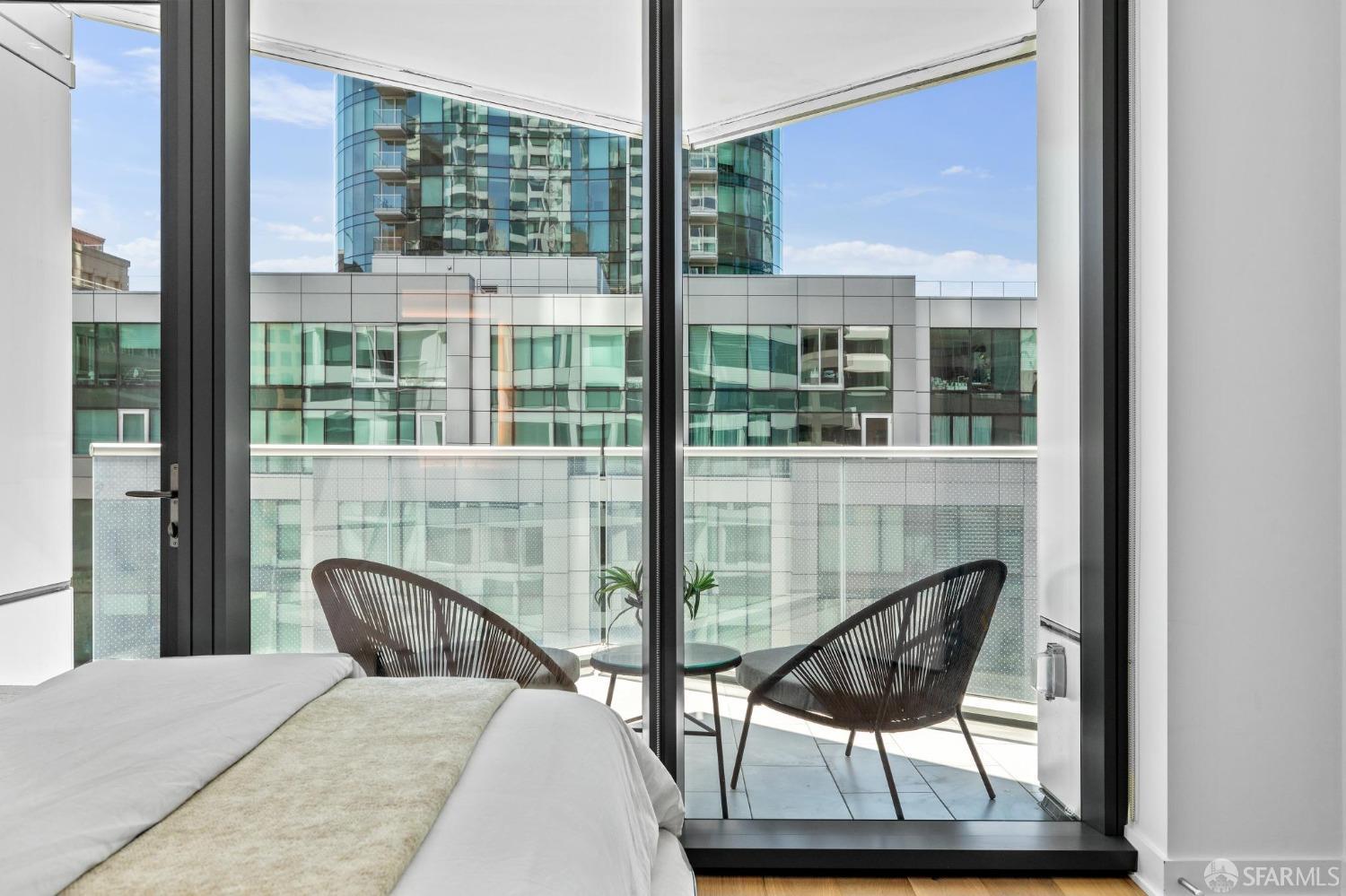 280 Spear Street # 8B