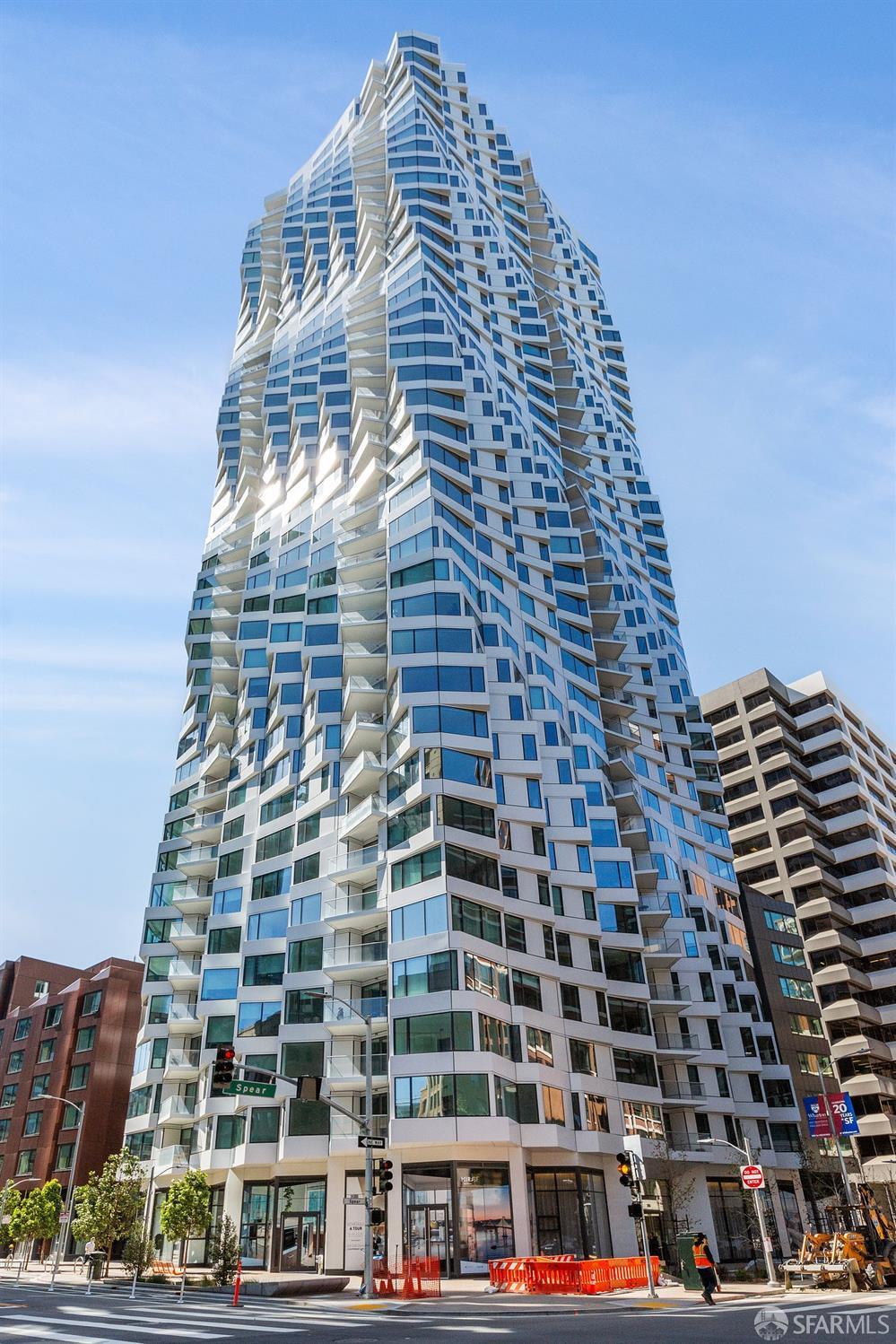 280 Spear Street # 8B