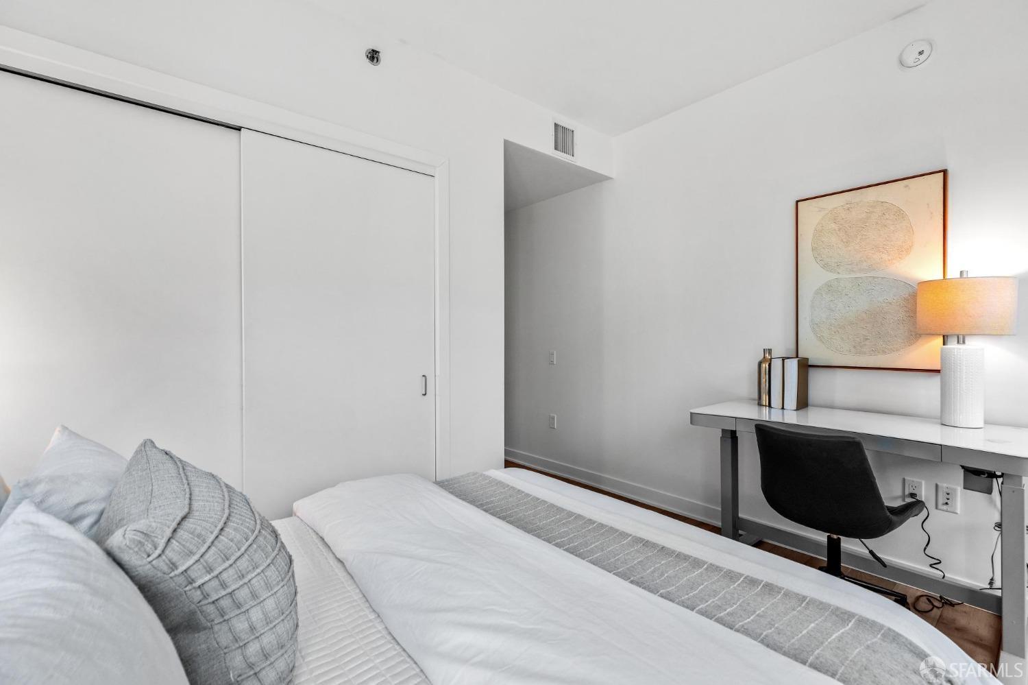 280 Spear Street # 8B