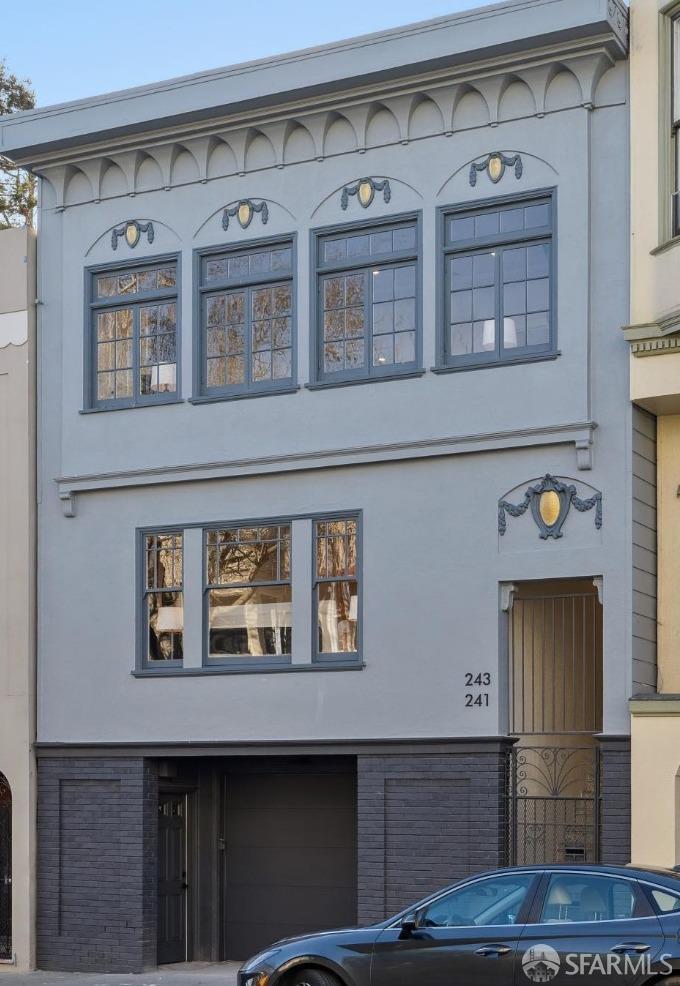 241-243 Scott Street