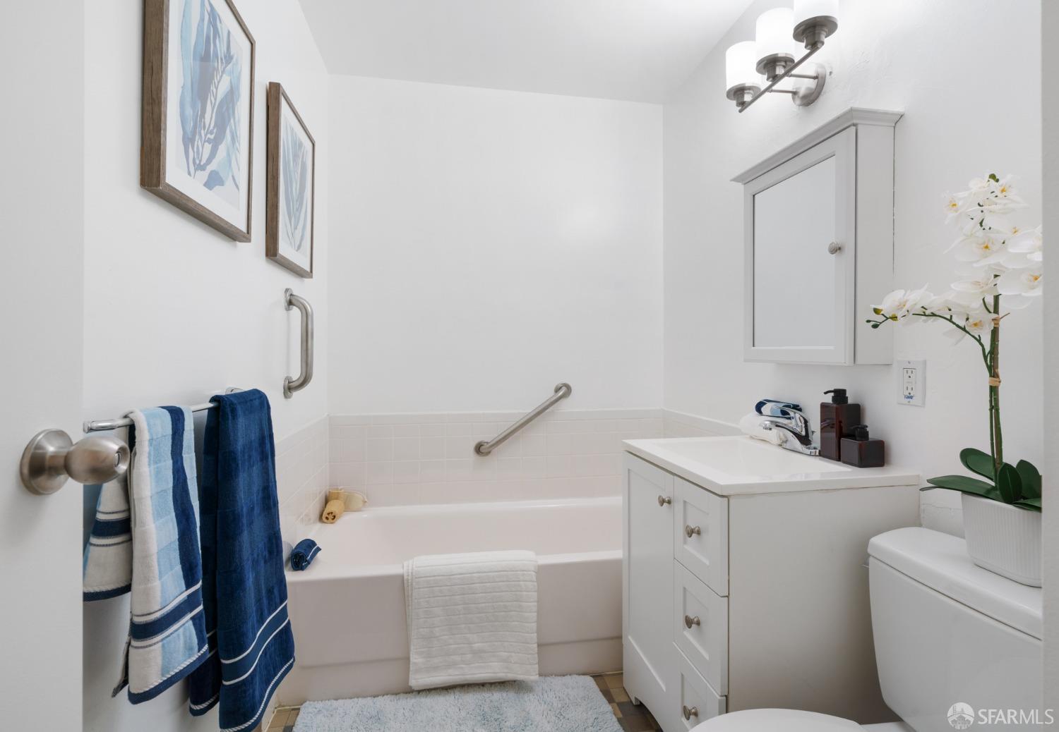 1440 Webster Street # 6