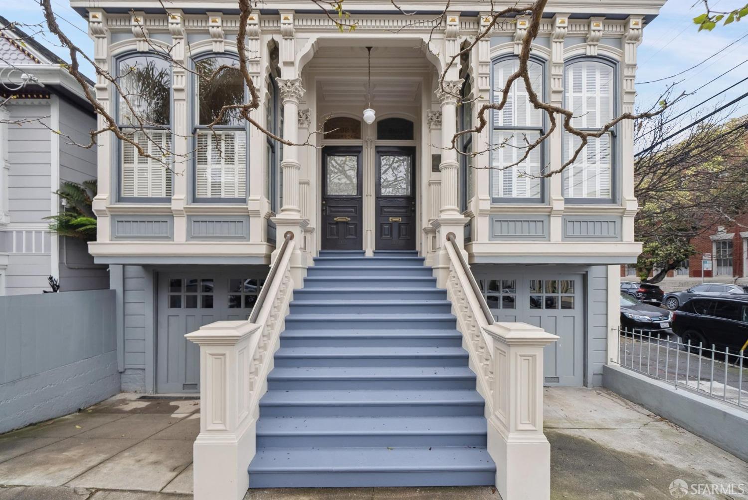 202 Fair Oaks Street