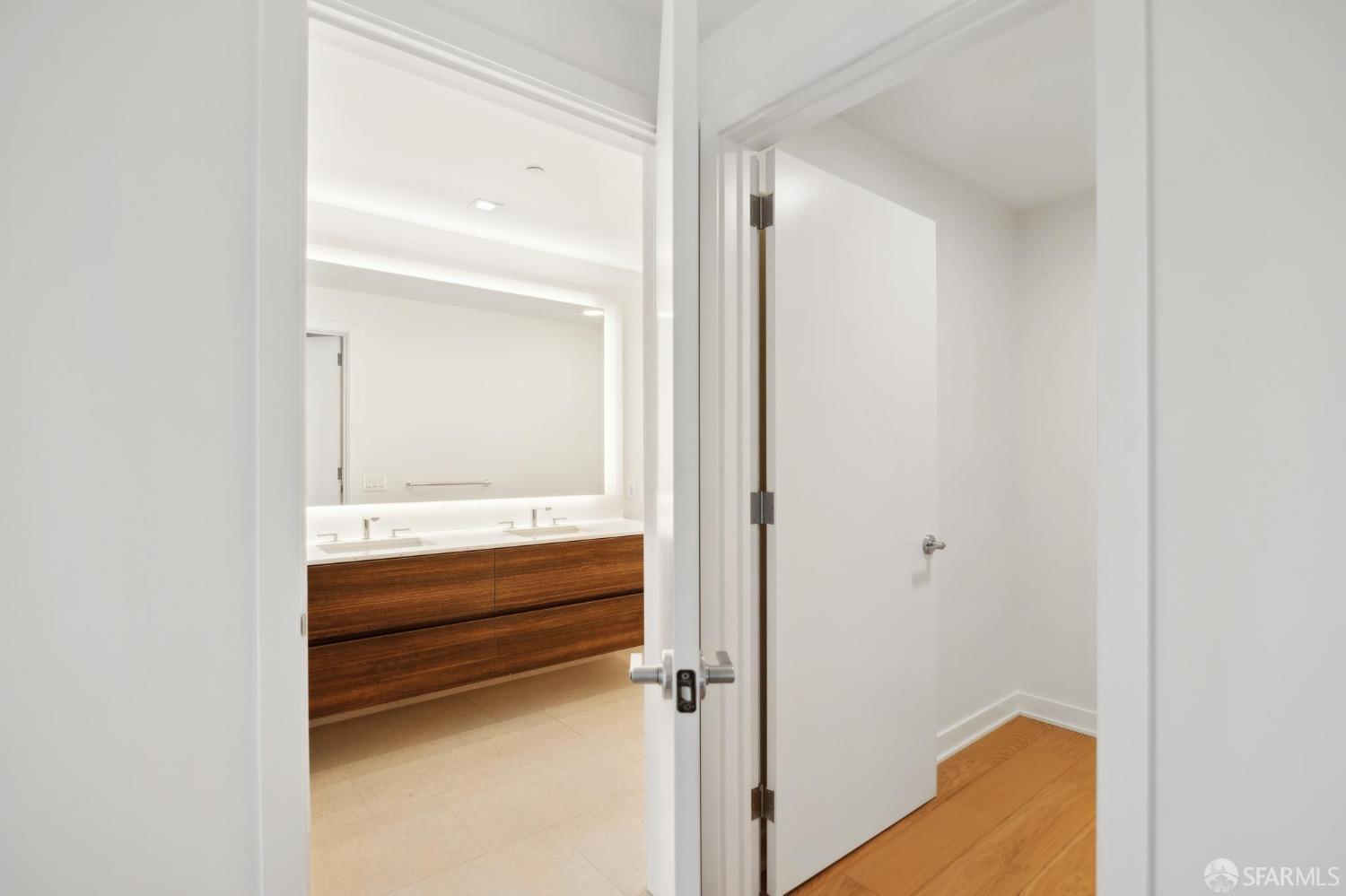 280 Spear Street # 8F