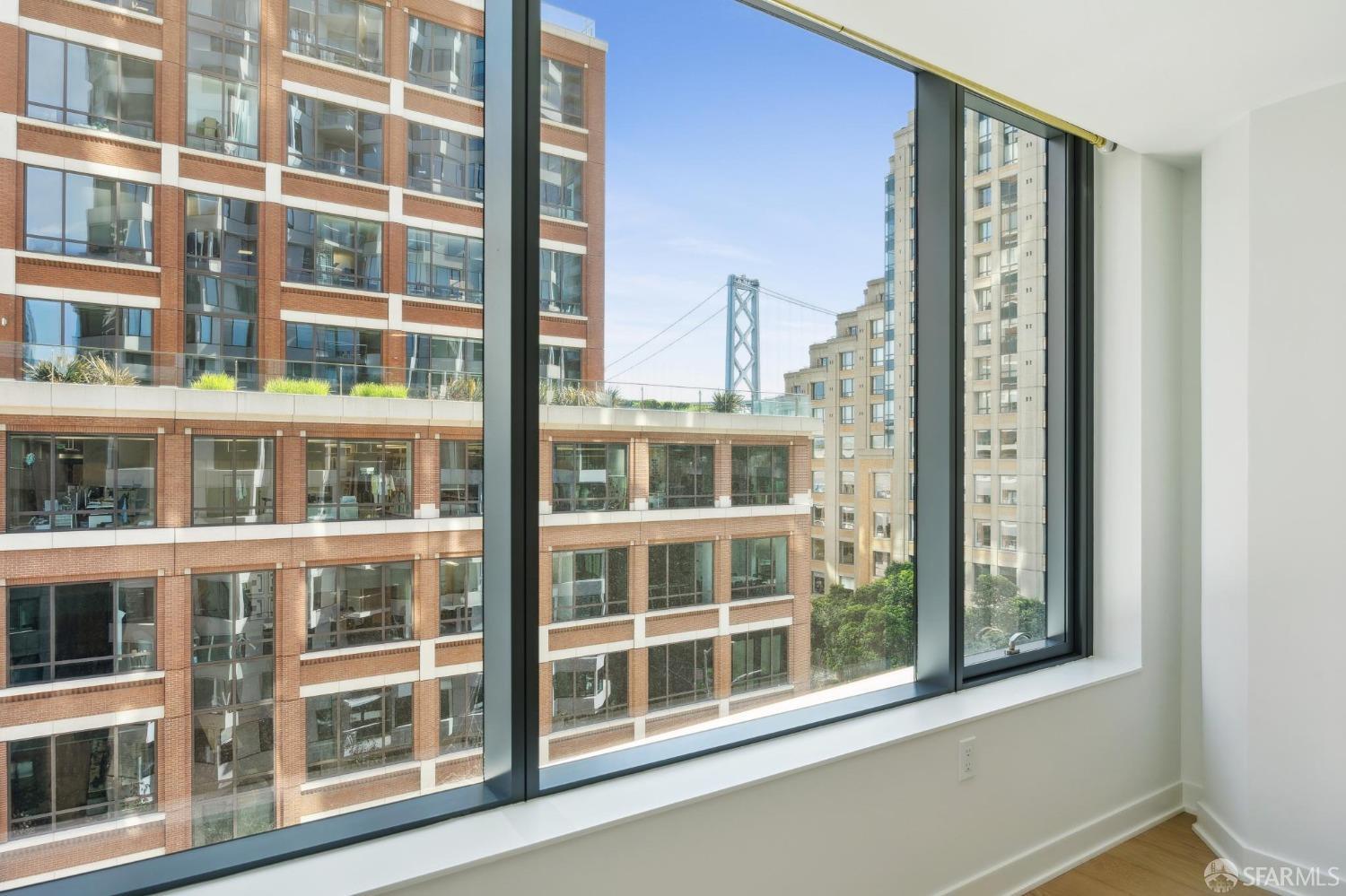 280 Spear Street # 8F