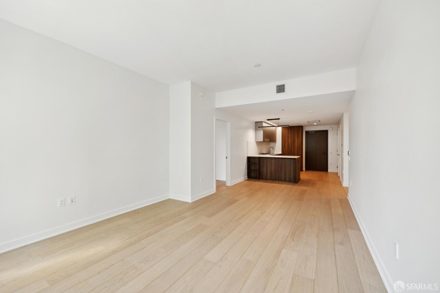 280 Spear Street # 8F