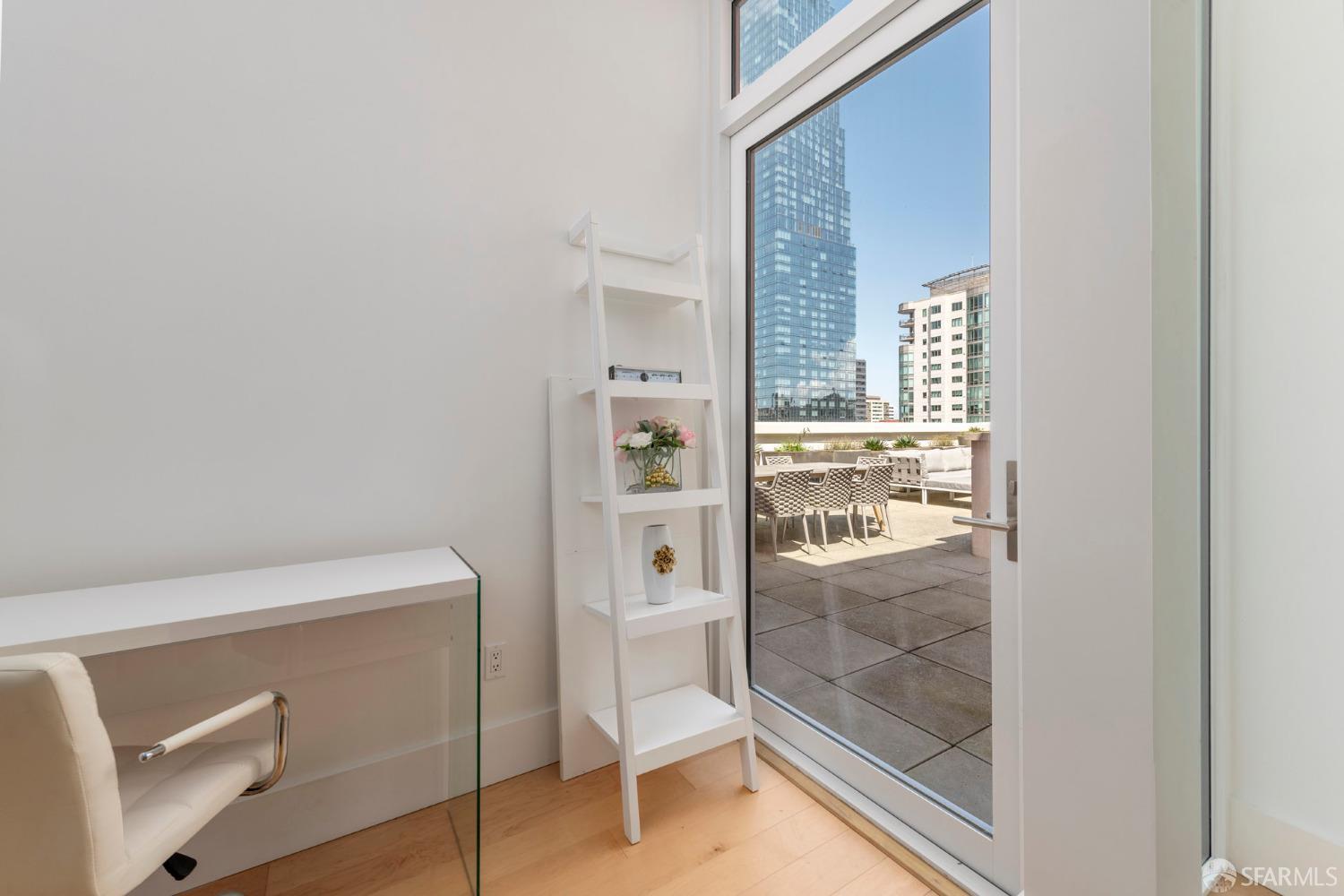 50 Lansing Street # 805