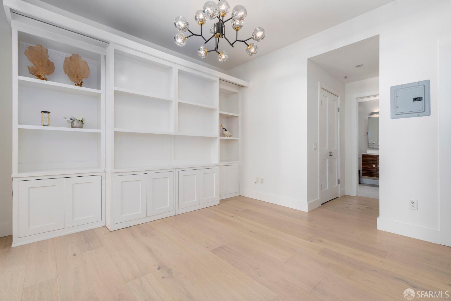 50 Lansing Street # 805