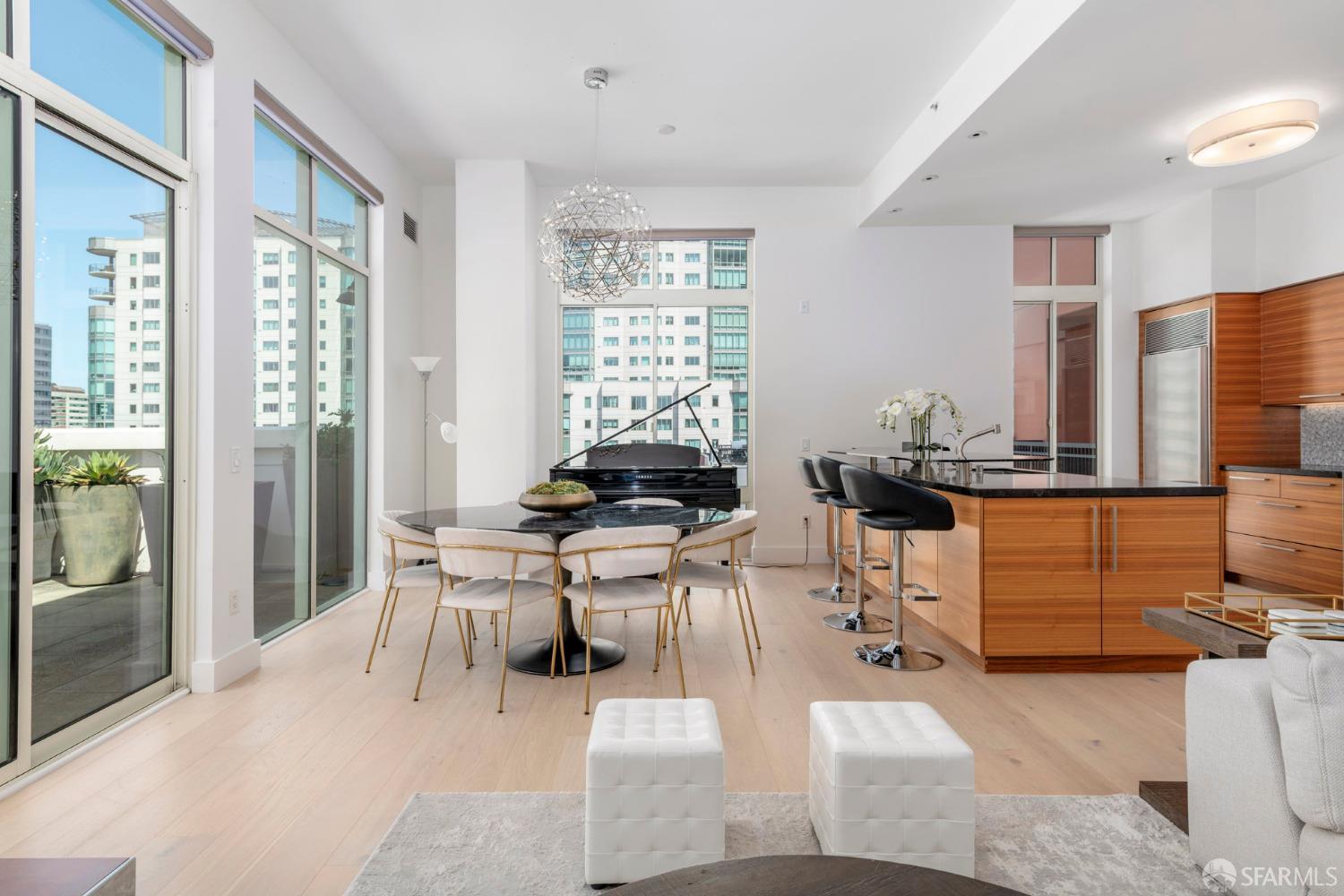 50 Lansing Street # 805