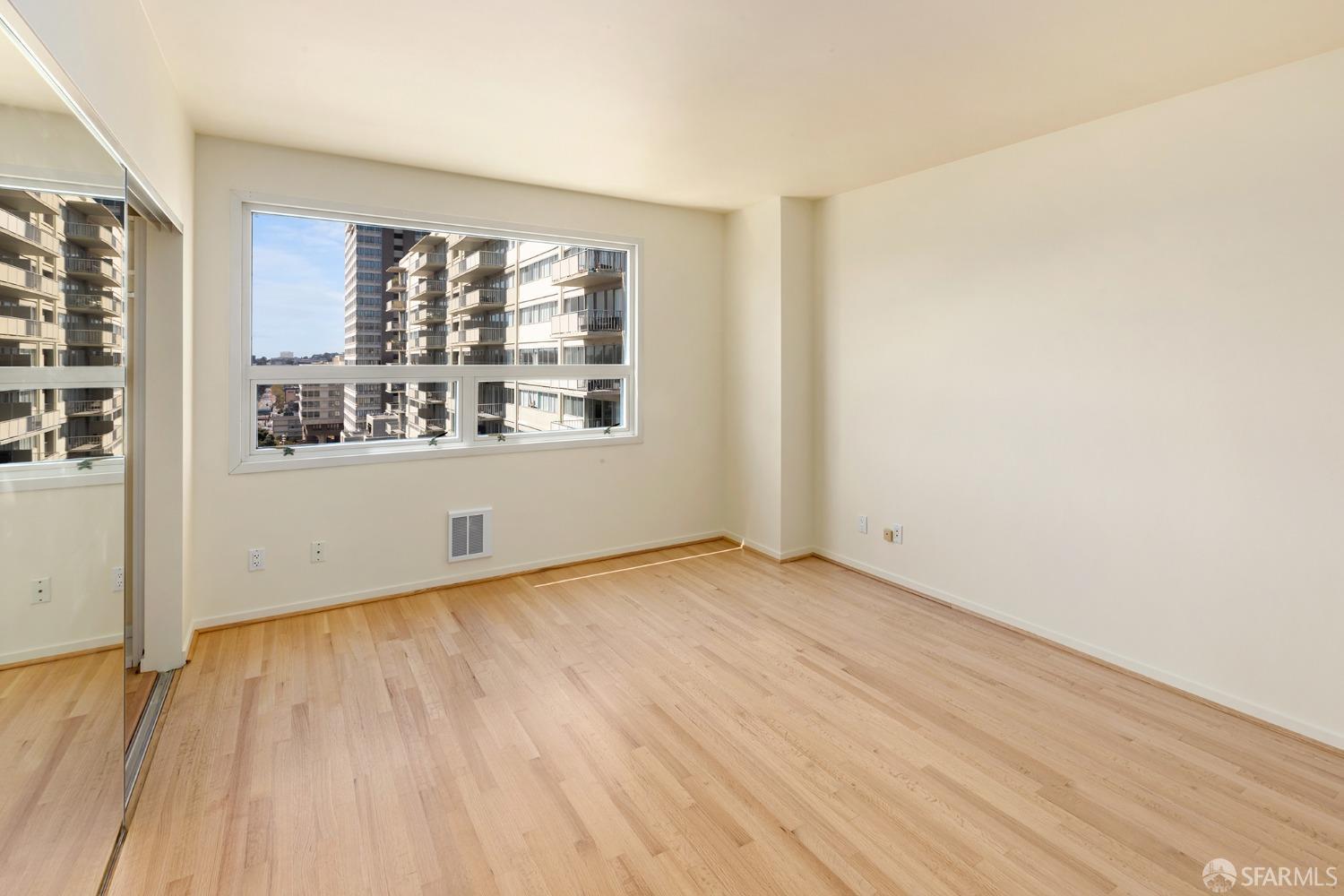 1388 Gough Street # 1102