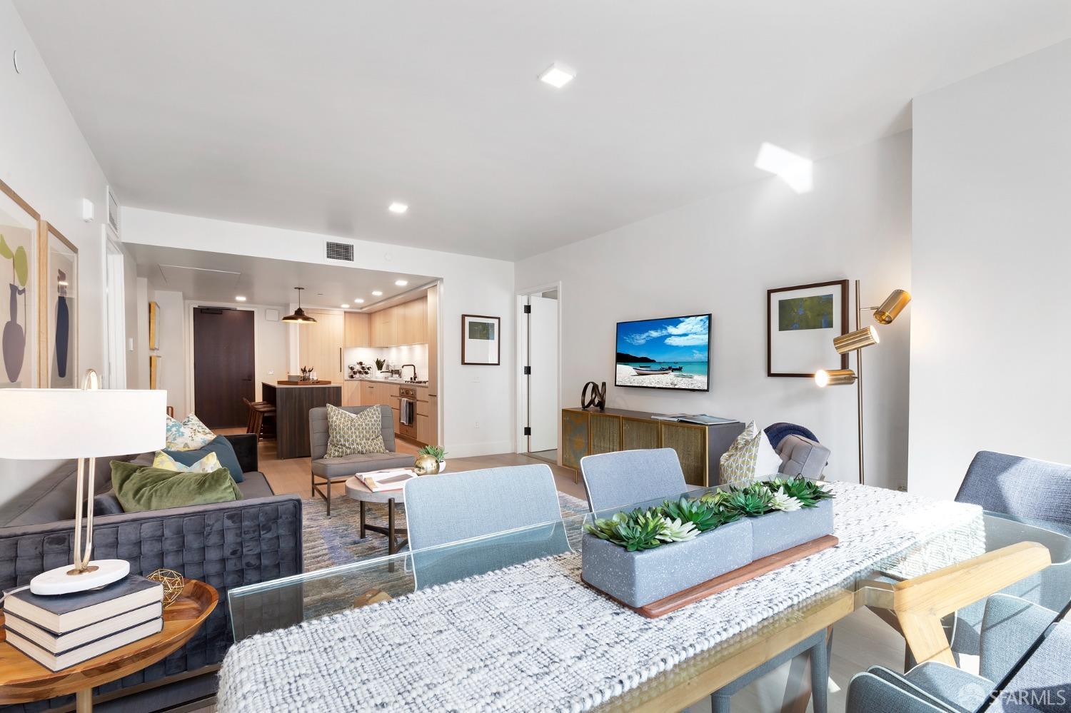 950 Tennessee Street # 318