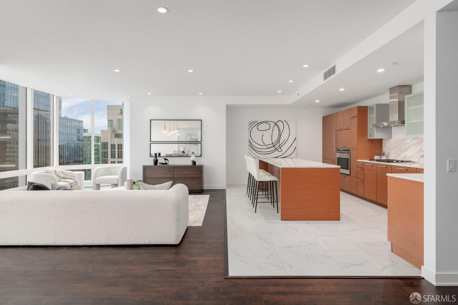 301 Mission Street # 31C