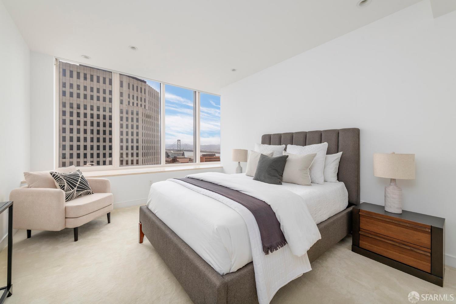 301 Mission Street # 31C