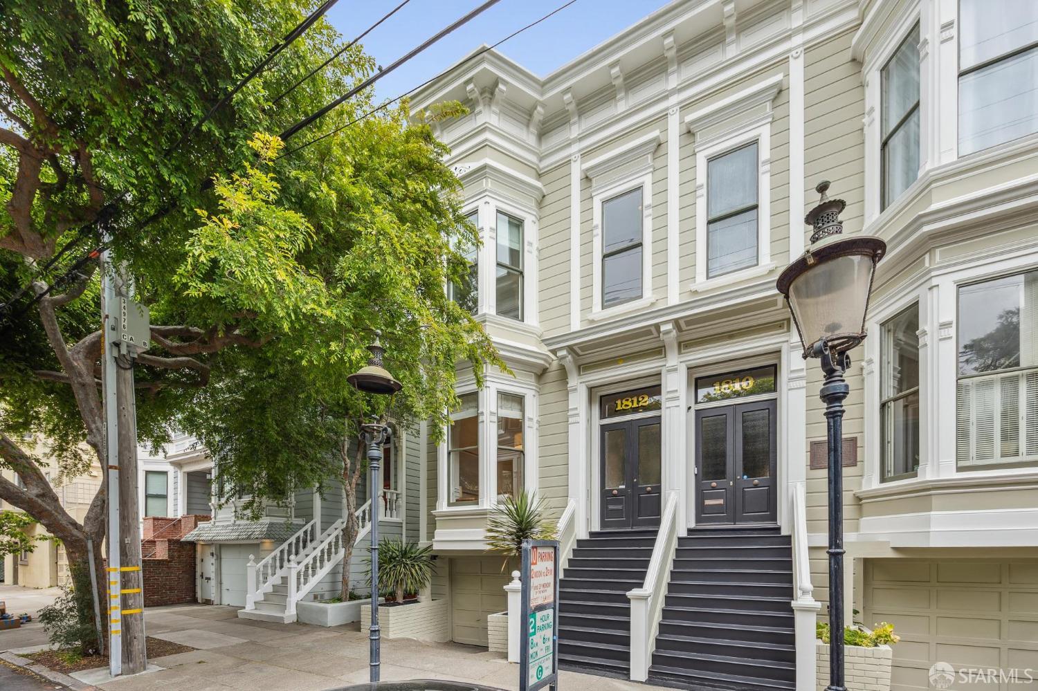 1812 Scott Street