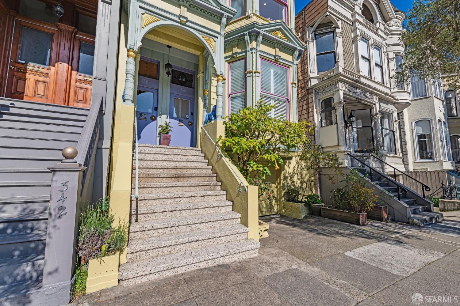 338 Scott Street