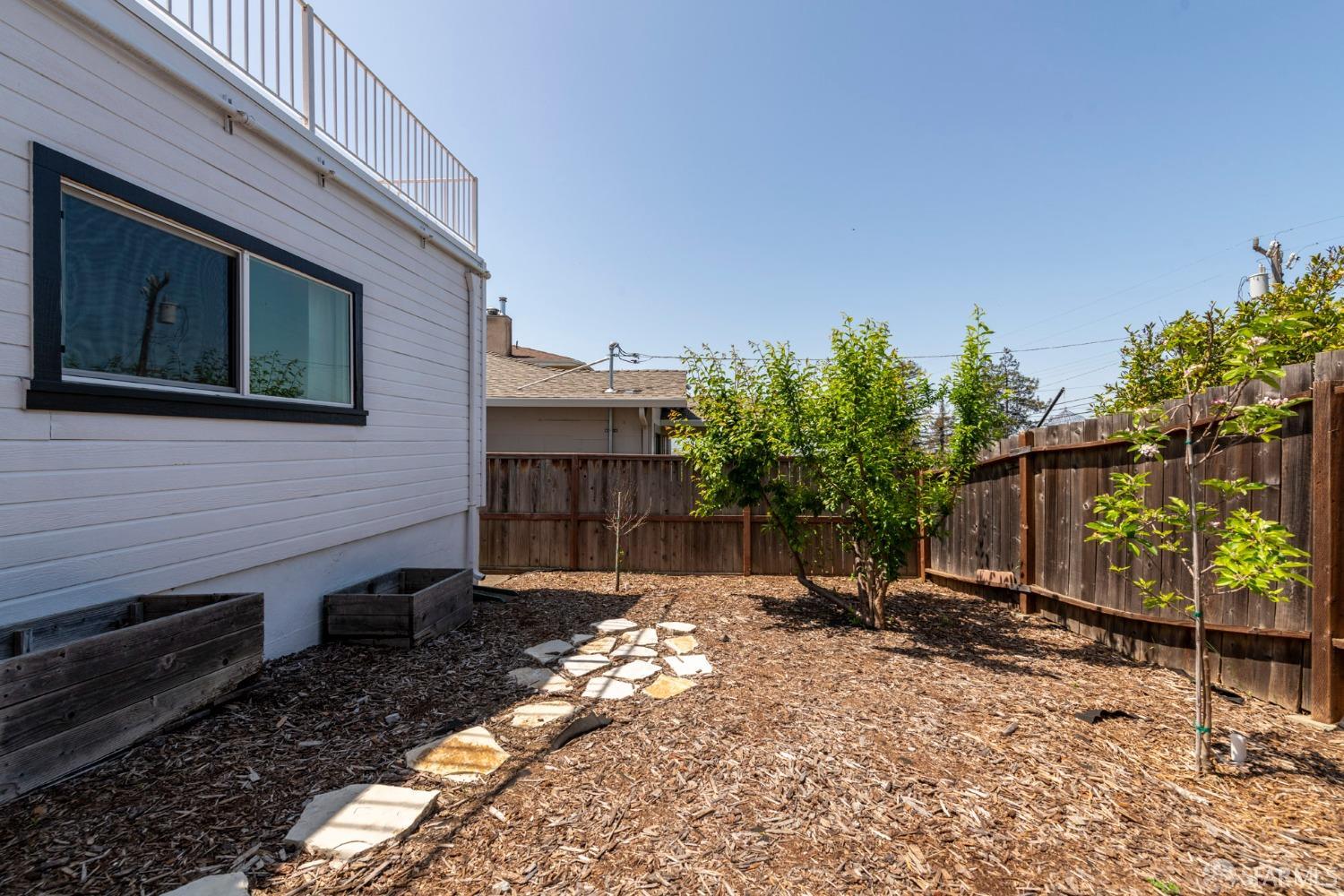 3319 Herrier Street