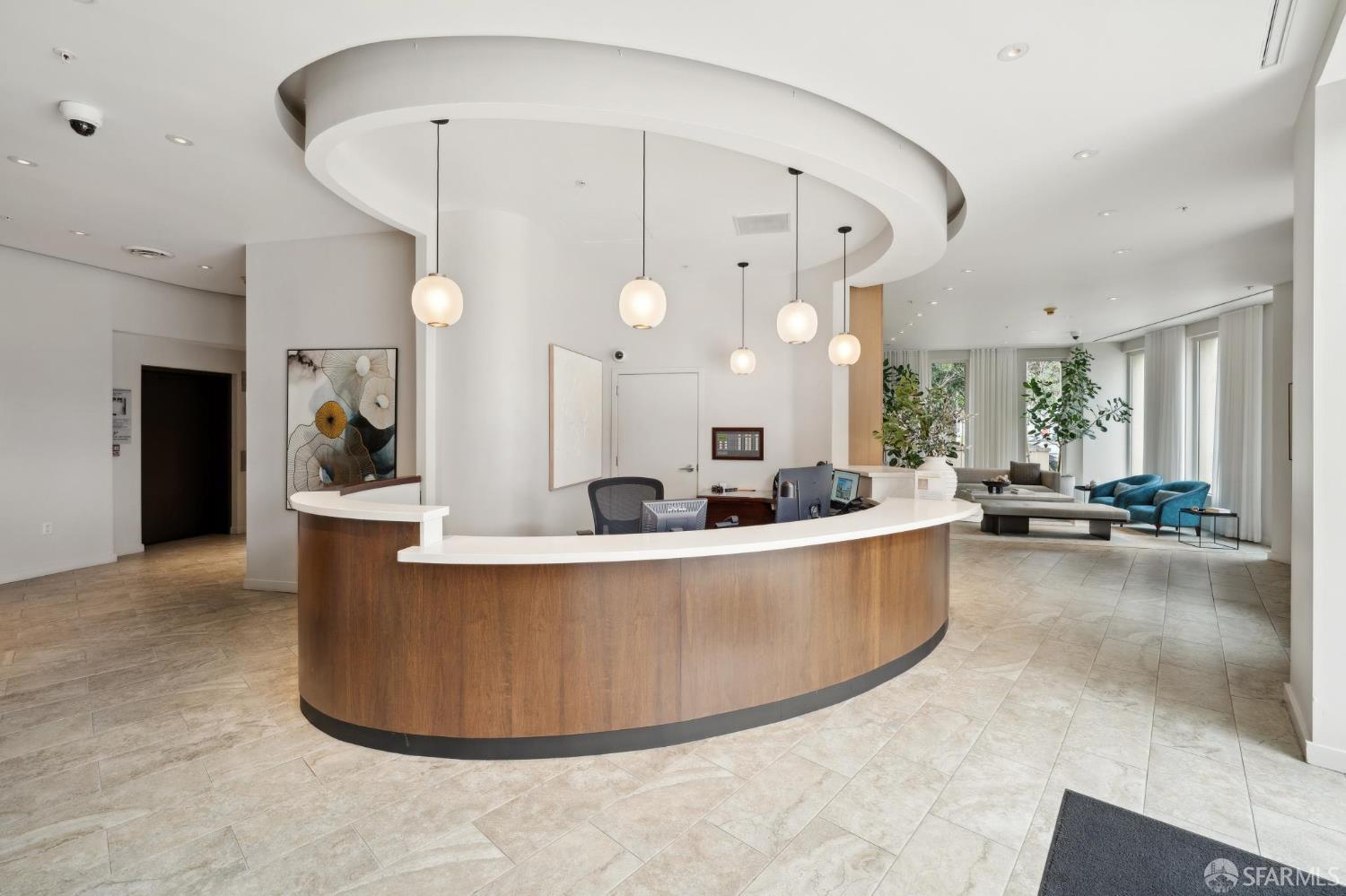 88 King Street # 303